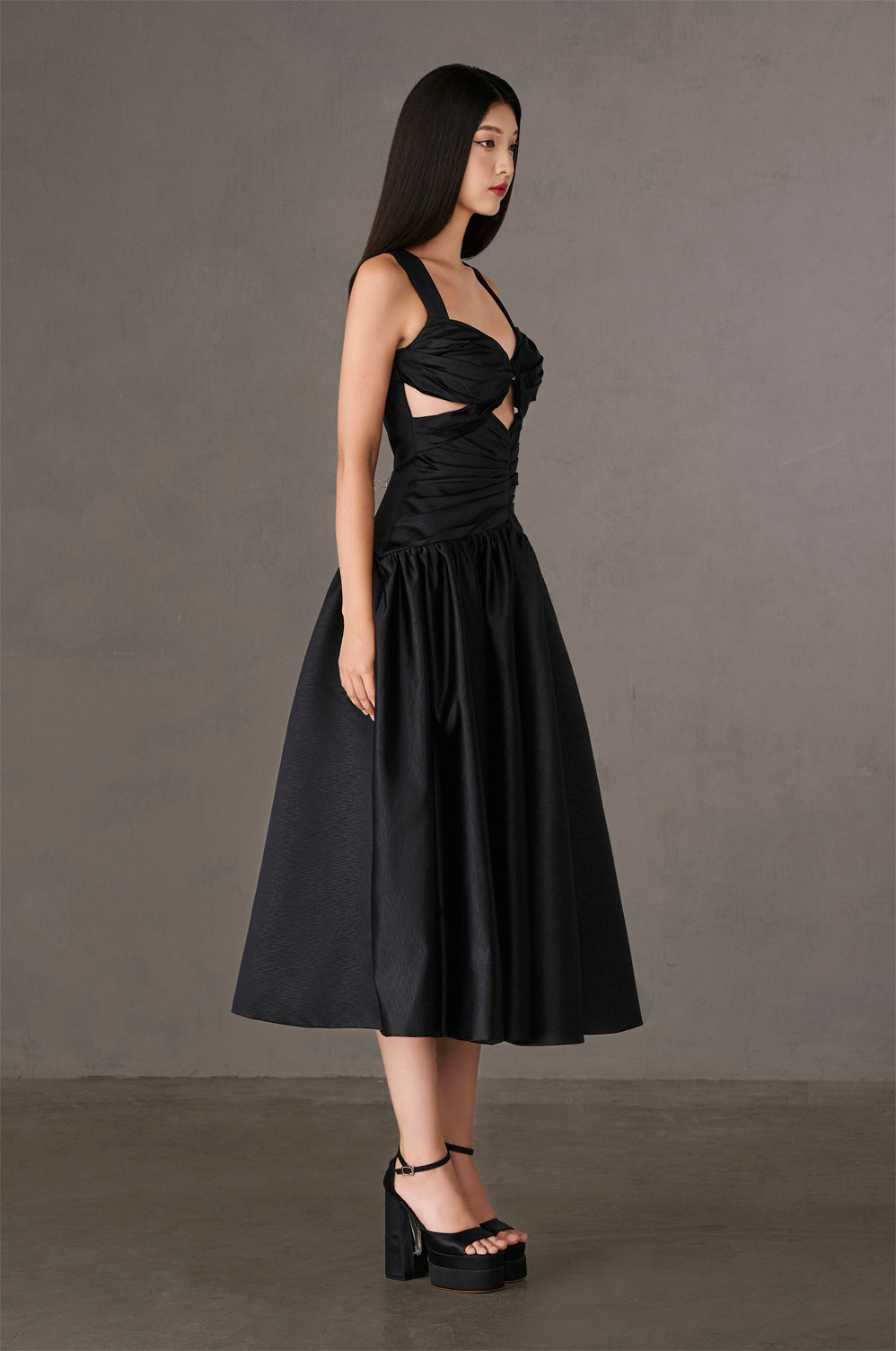 Long Dress With Waist Cut-out